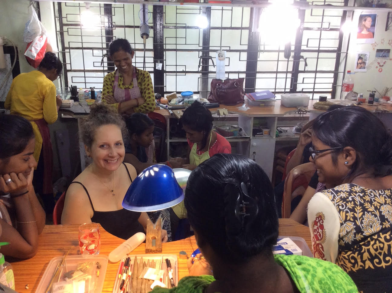 USA jeweller Nancy Edwards joins ChoraChori as a volunteer consultant at its new jewellery training workshop